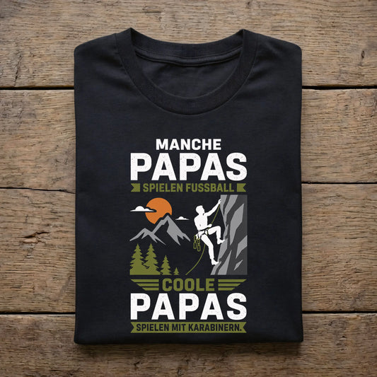 Manche Papas spielen Fussball. Coole Papas spielen mit Karabinern.